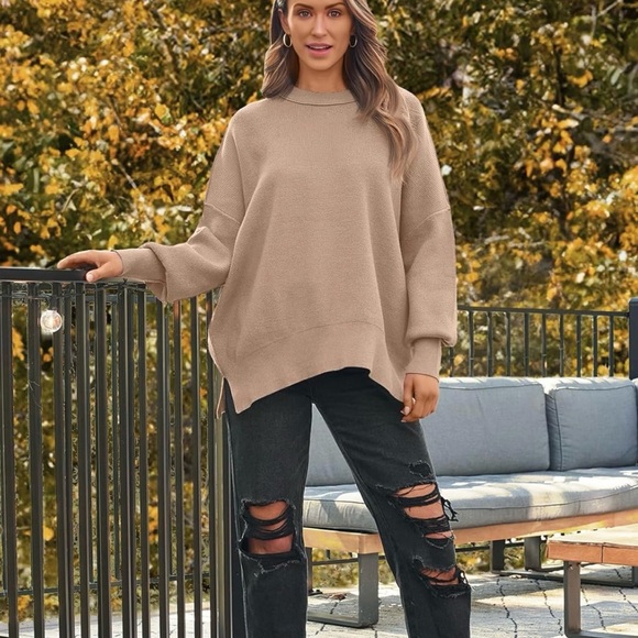 Oversized Ribbed Knit Sweater - Picture 6 of 6